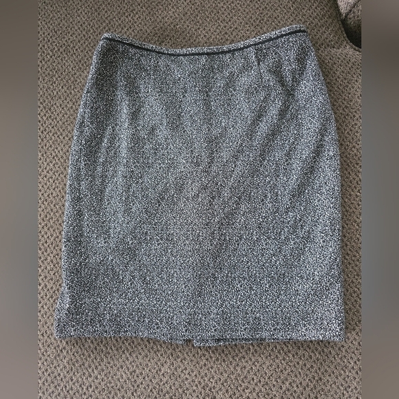 Calvin klein Skirt Tweed Womens Gray Pencil Back Slit Kneel Length Size 6P - Picture 3 of 10